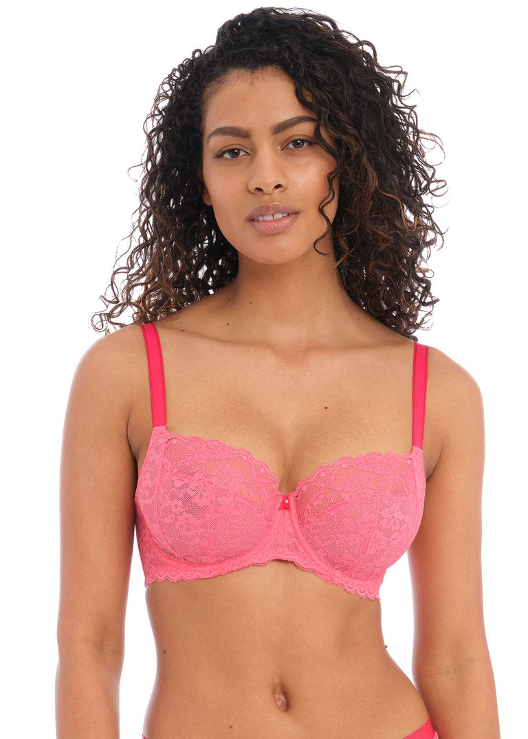 Pink Offbeat Side Support Bra