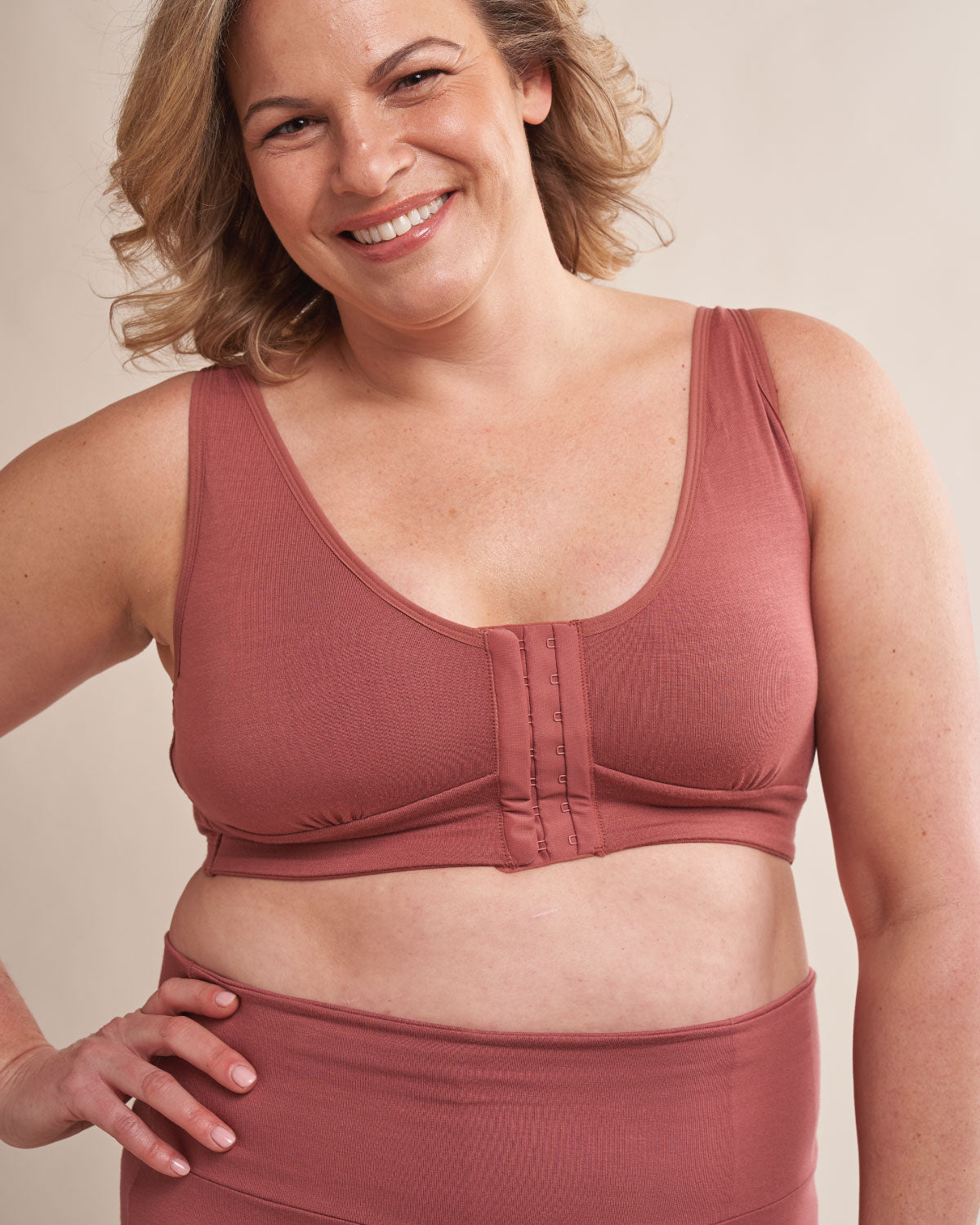 Rora Pocketed Front Closure Bra – Filly Rose